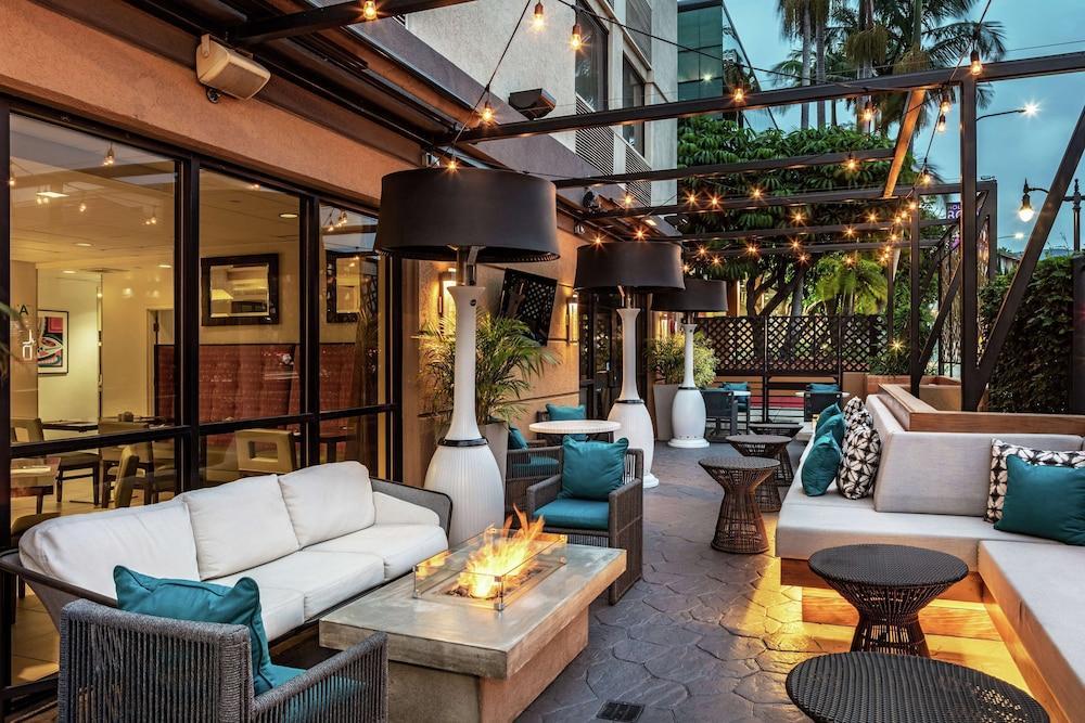 Hilton Garden Inn Los Angeles / Hollywood Dış mekan fotoğraf