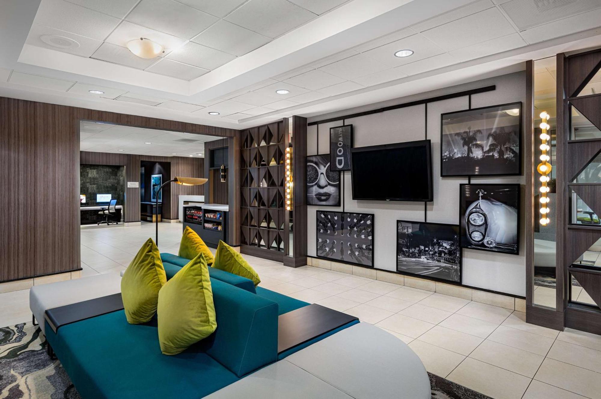 Hilton Garden Inn Los Angeles / Hollywood Dış mekan fotoğraf