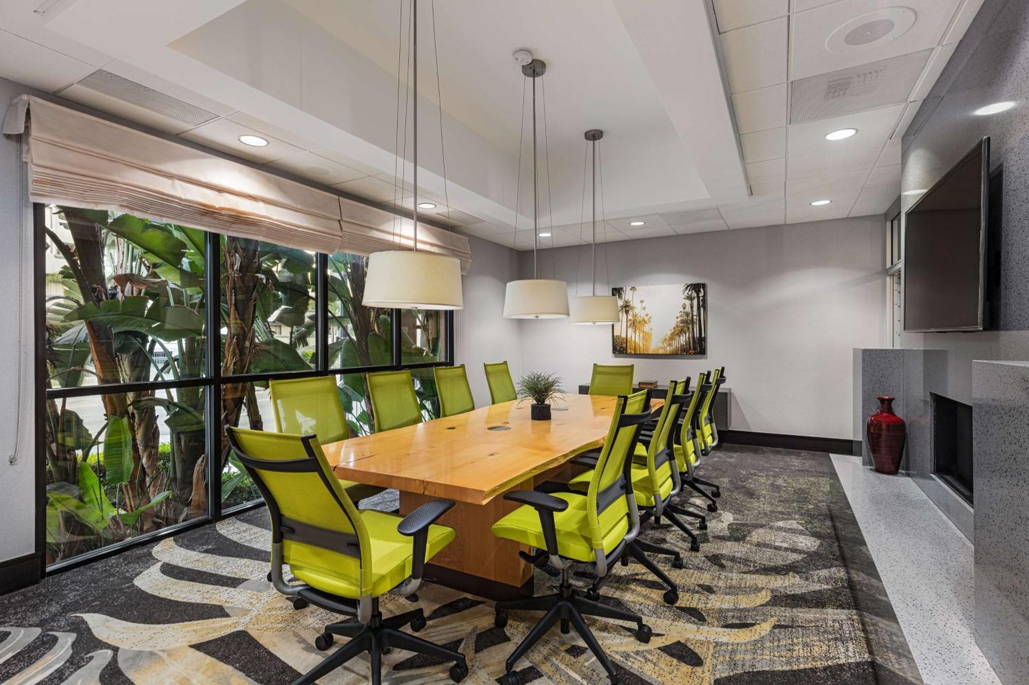 Hilton Garden Inn Los Angeles / Hollywood Dış mekan fotoğraf