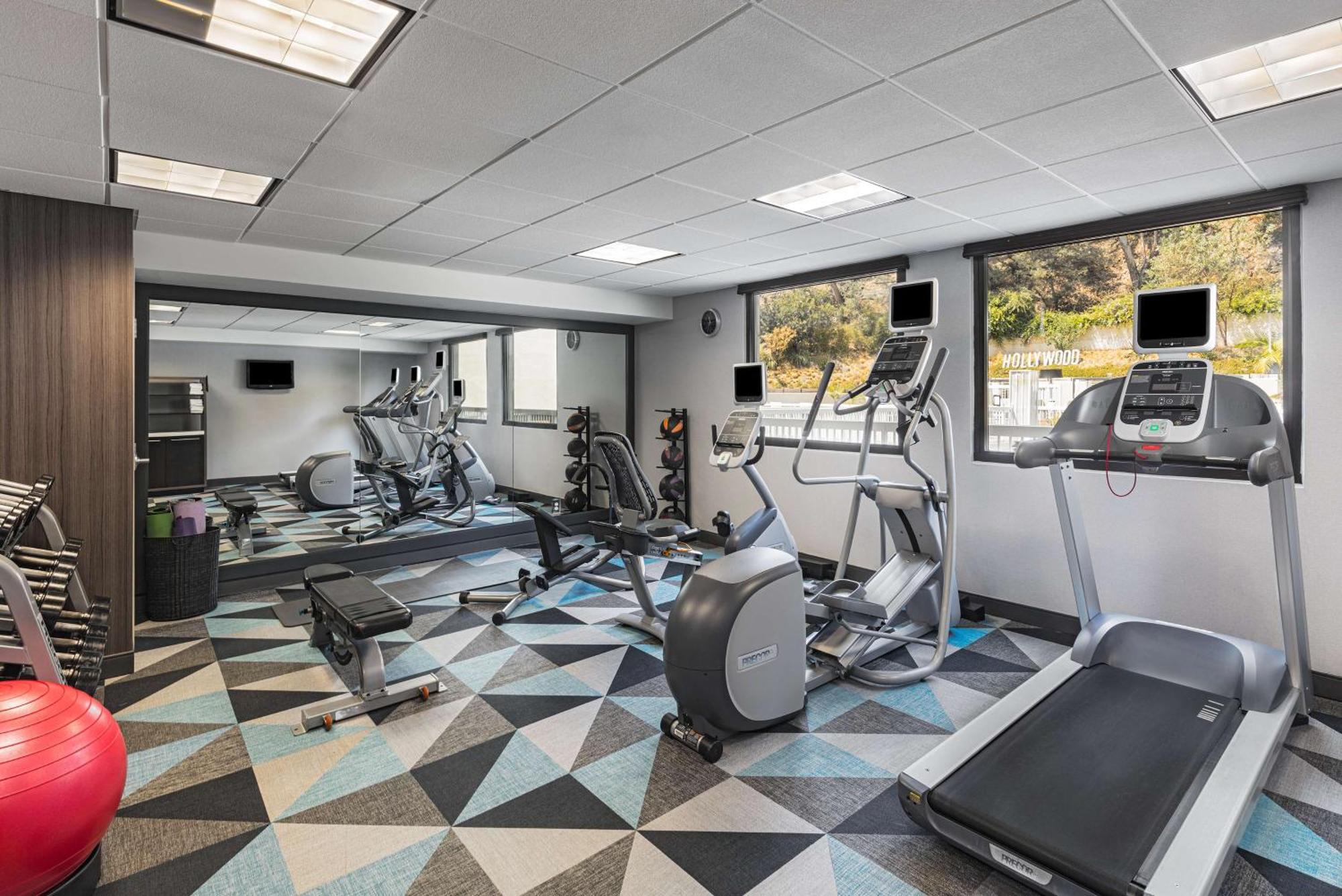 Hilton Garden Inn Los Angeles / Hollywood Dış mekan fotoğraf
