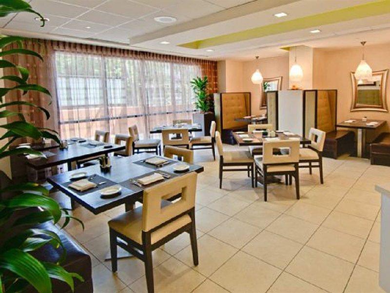 Hilton Garden Inn Los Angeles / Hollywood Dış mekan fotoğraf