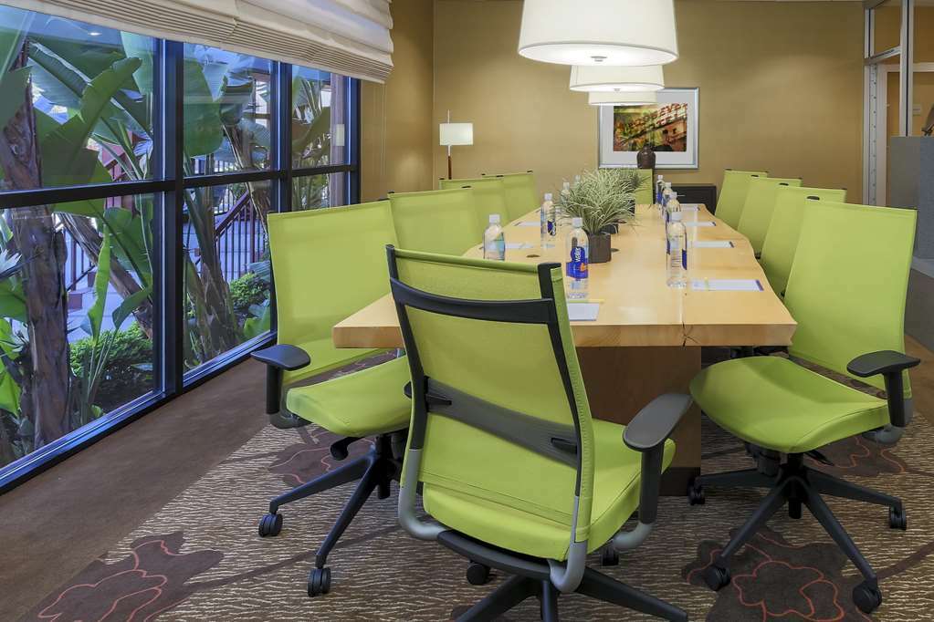 Hilton Garden Inn Los Angeles / Hollywood Konforlar fotoğraf