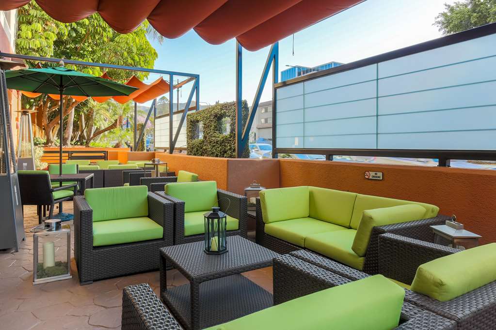 Hilton Garden Inn Los Angeles / Hollywood Dış mekan fotoğraf